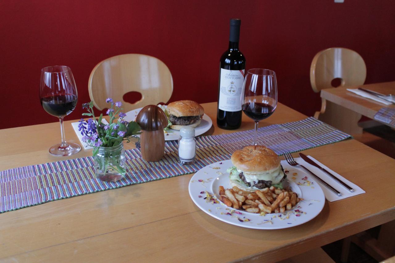 Gasthaus Goescheneralp Goschenen Ngoại thất bức ảnh